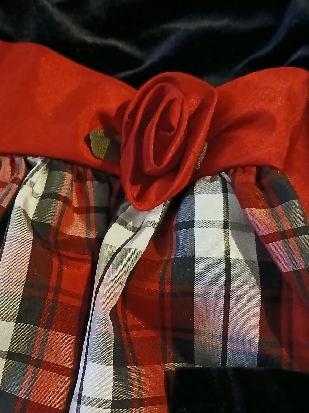 Blueberi Boulevard Girls Black and Red Velvet Plaid Holiday Dress
